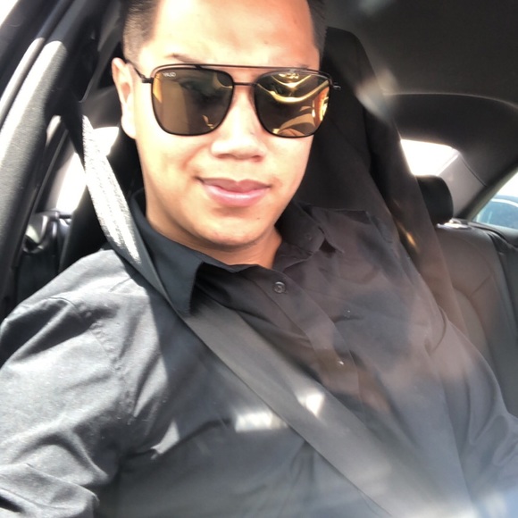 Meet your Posher, Tommy - Picture 1 of 1